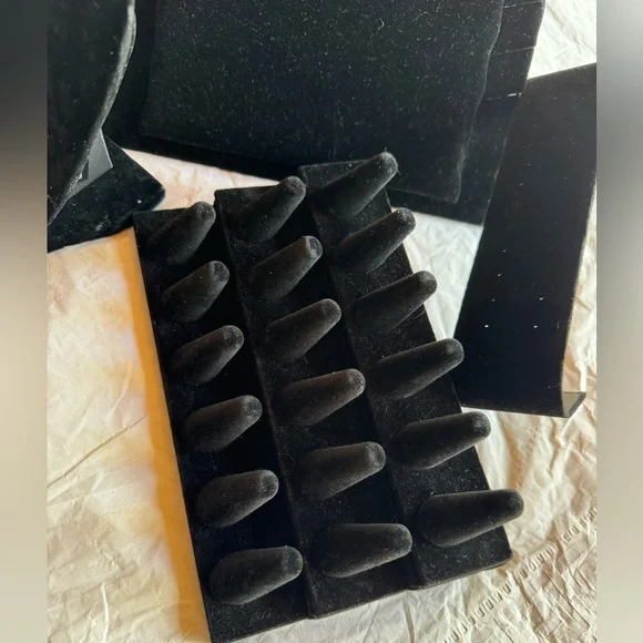 Black Velvet Jewelry Display Set - Picture 5 of 7